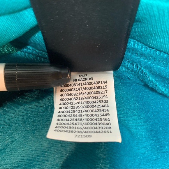 The North Face Teal Green Zip Up Jacket - Picture 14 of 16